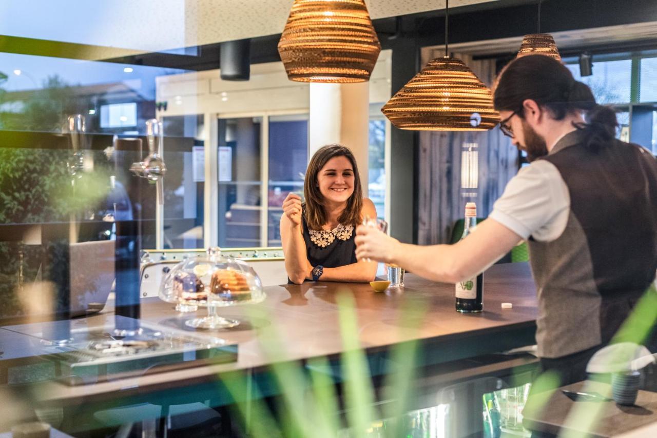 Ibis Styles Lyon Meyzieu Arena Stadium Ngoại thất bức ảnh